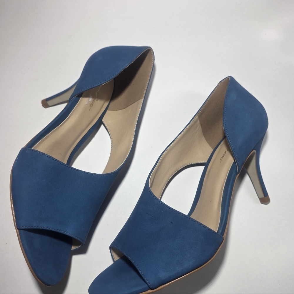 Elegant Blue Women's Shoes - Picture 9 of 10